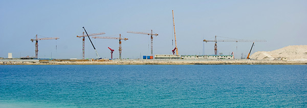 Tower Cranes in Dubai